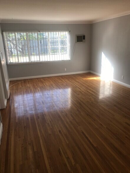 Living Room - 1114 N Sweetzer Ave