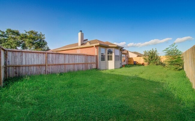 Building Photo - 3243 Aegean Dr