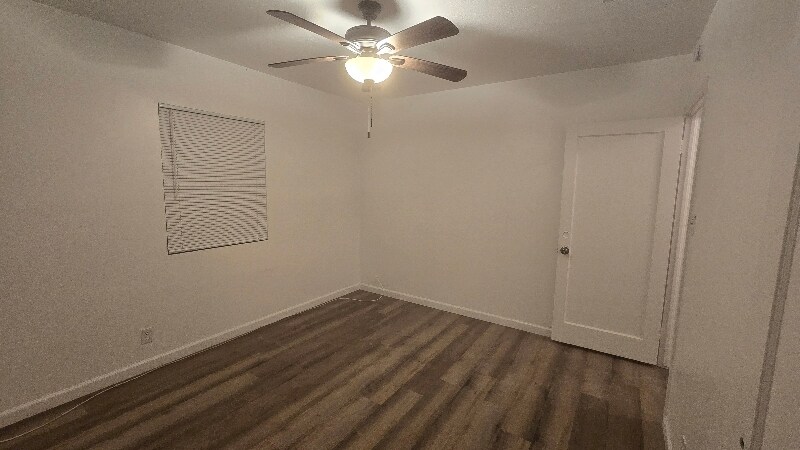 Building Photo - 725 31st St