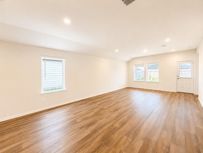 Building Photo - 4211 Westbrook Pk Ln