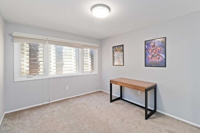 Building Photo - 61 Mt Kemble Ave