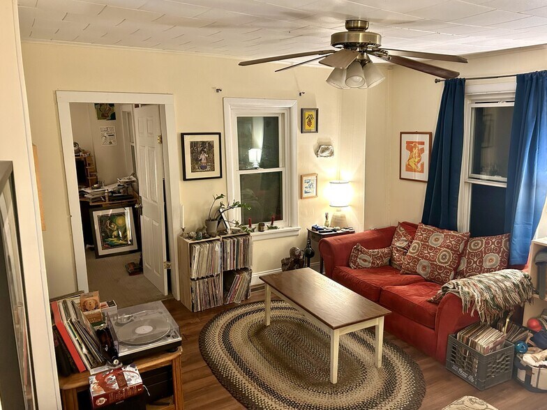 Building Photo - 22 Decatur St