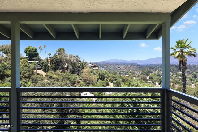 Building Photo - 534 Alta Vista Ave