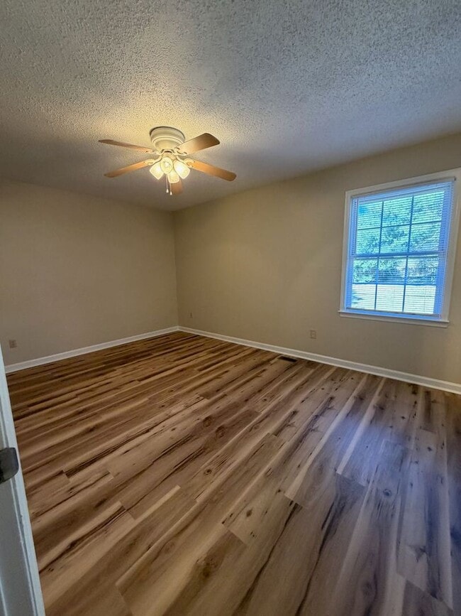 Building Photo - 235 Boles Rd