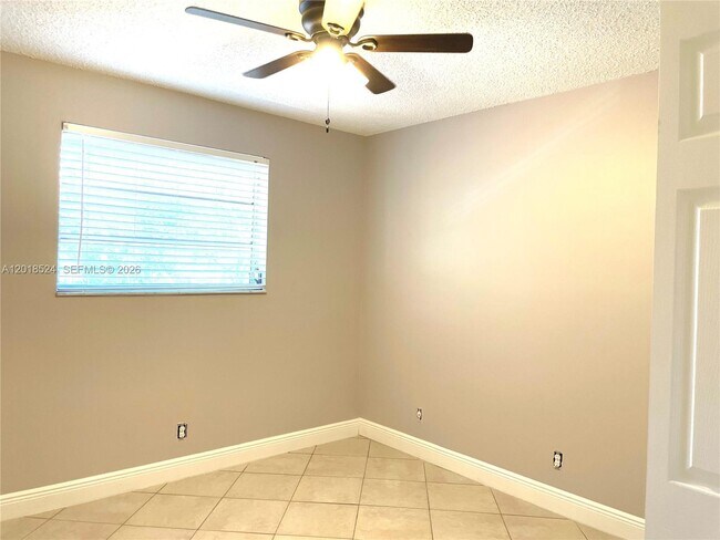 Building Photo - 7175 Nova Dr
