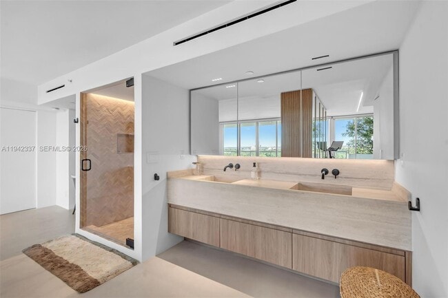 Building Photo - 3411 Indian Creek Dr