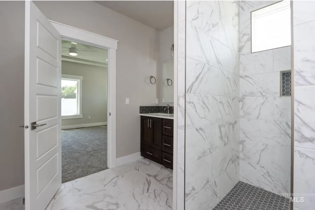 Building Photo - 3024 Sepulveda Dr