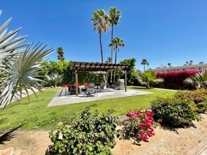 Building Photo - 37067 Bankside Dr