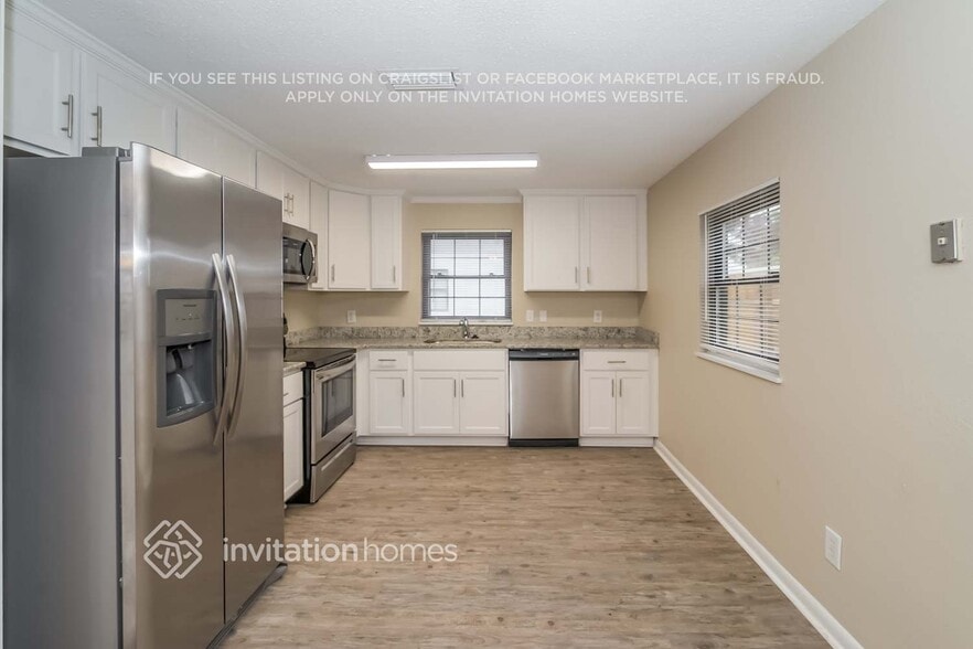 Building Photo - 11503 Americana Ln