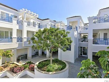 Building Photo - 2600 Newport Blvd