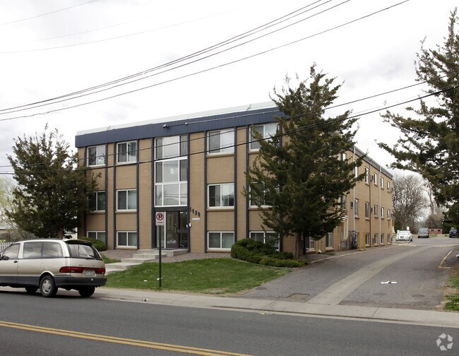 Building Photo - Fitzsimons Flats
