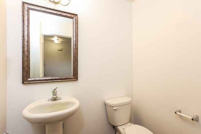 Building Photo - 7907 S Gaea Ct