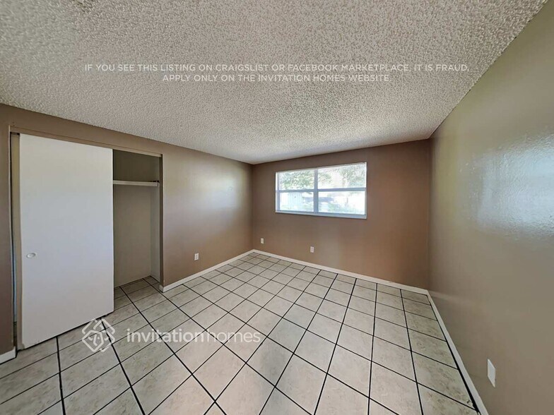 Building Photo - 8086 52nd Ln N