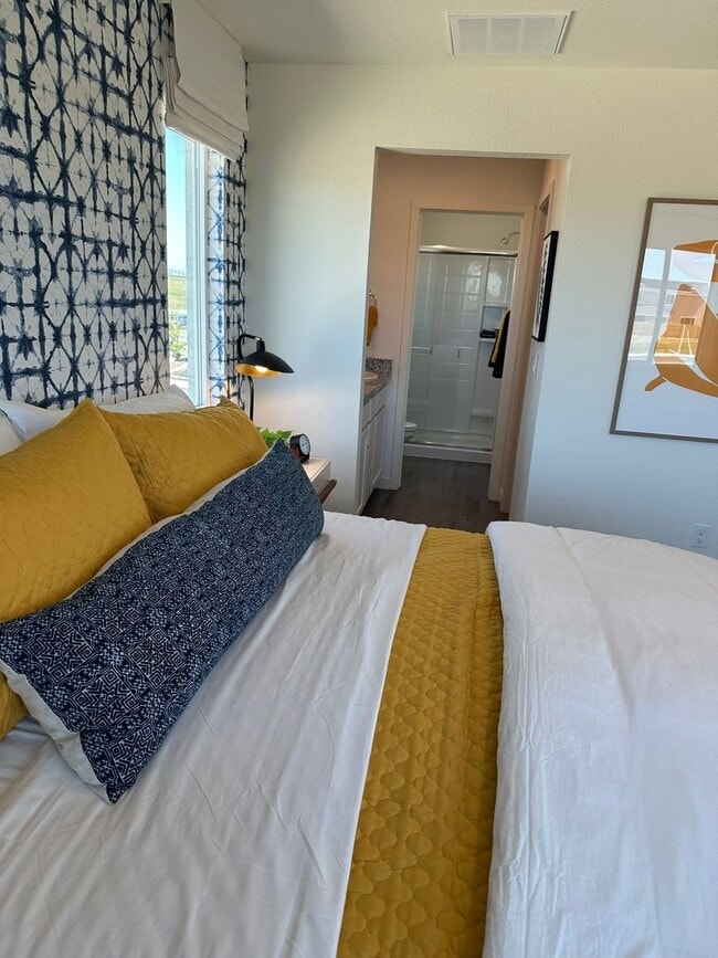 Building Photo - Brand New 4bedroom, 2.5bath in West Roseville