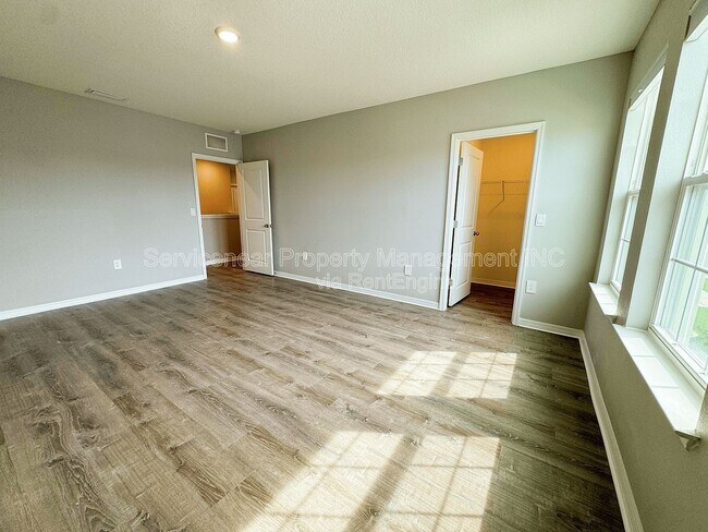 Building Photo - 12632 Night View Dr