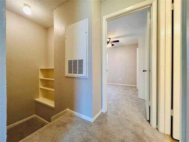 Building Photo - 8900 Schick Rd