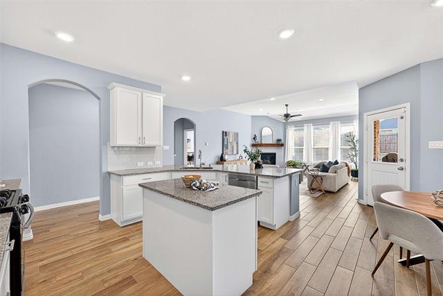 Building Photo - 1356 Francesca Dr