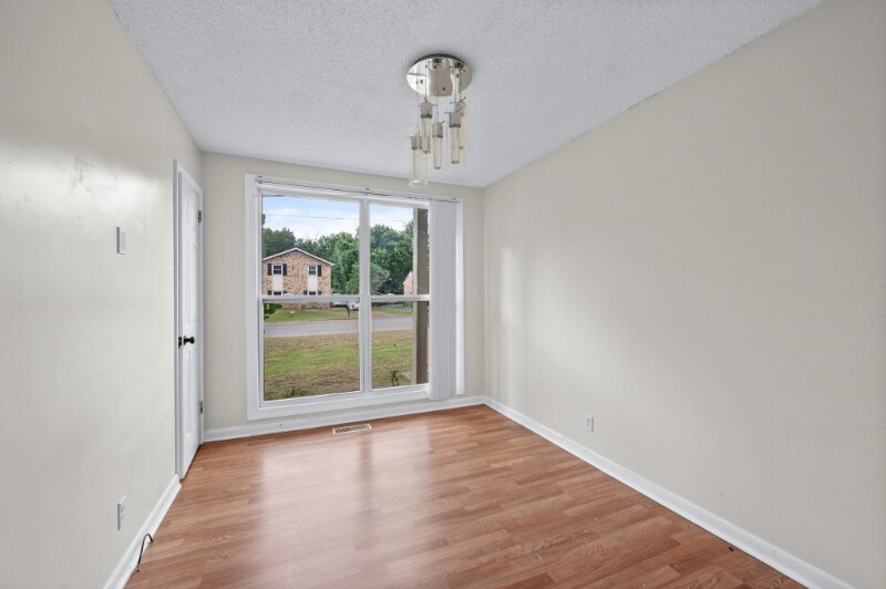 Building Photo - 5409 Country Dr