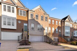 Front Exterior - 6215 Split Creek Ln