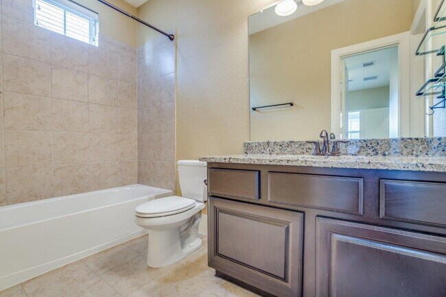 Building Photo - Luxury East Shore Living | Lake Woodlands Views | Near Market Street & Hughes Landing
