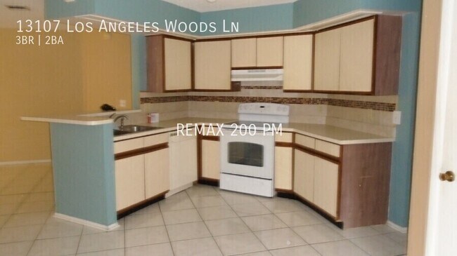 Building Photo - 13107 Los Angeles Woods Ln