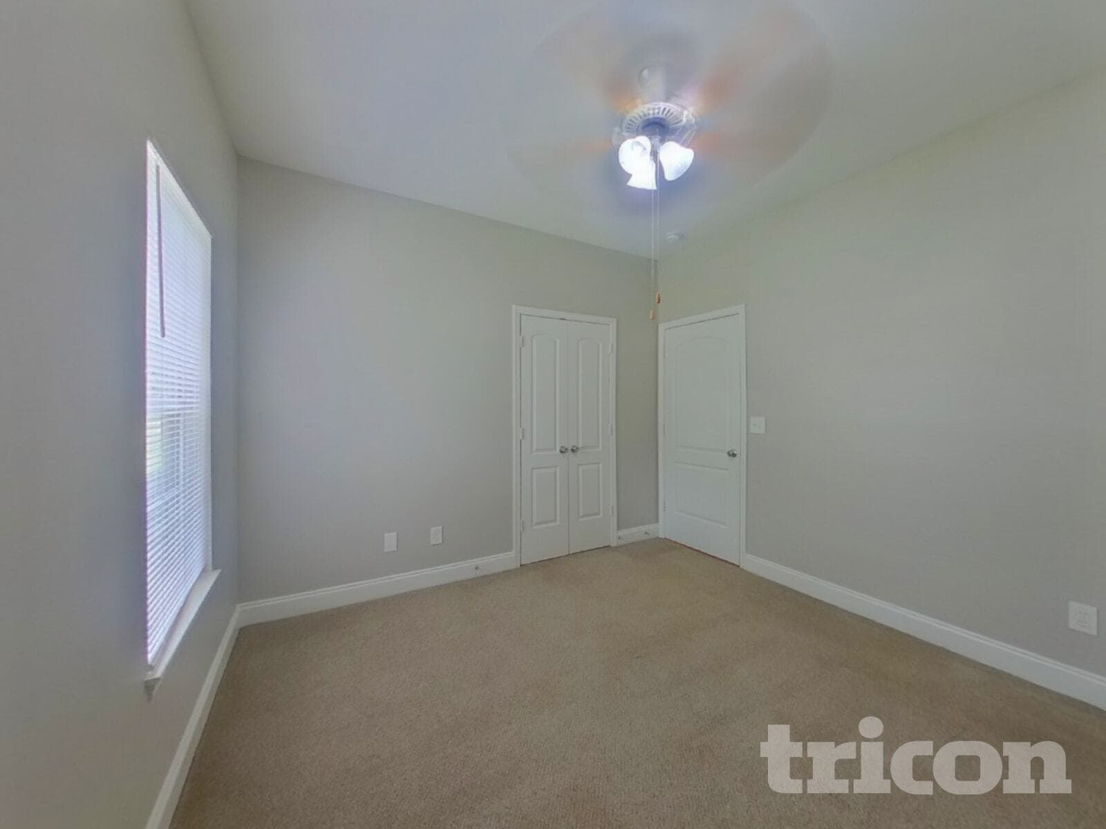 Building Photo - 117 W Nims Ave