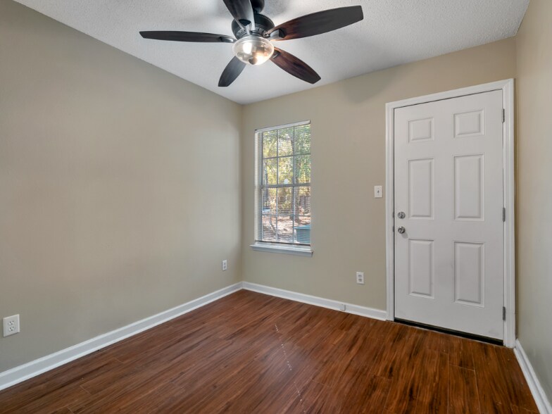 Building Photo - 283 Wilson Green Blvd