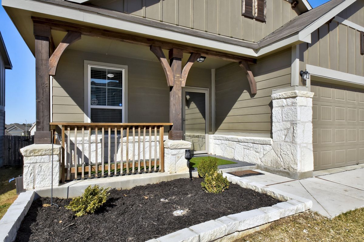 Building Photo - 317 Kotara Cyn