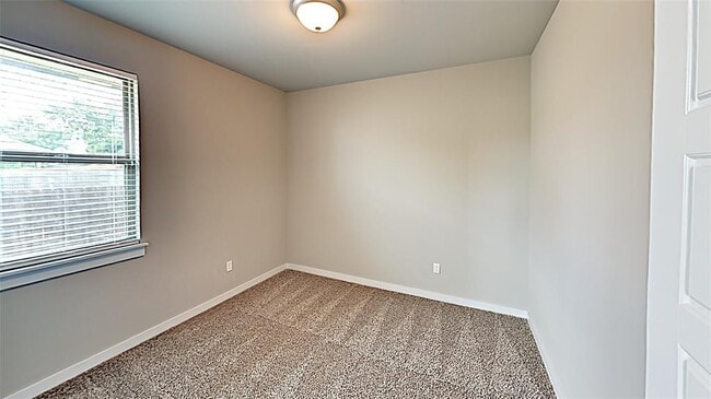 Building Photo - 4617 Wagner Lake Dr