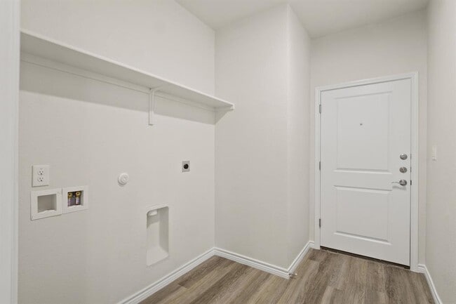 Building Photo - 506 Whirlaway Dr