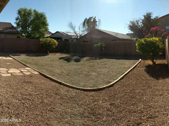 Building Photo - 12039 W Louise Ct