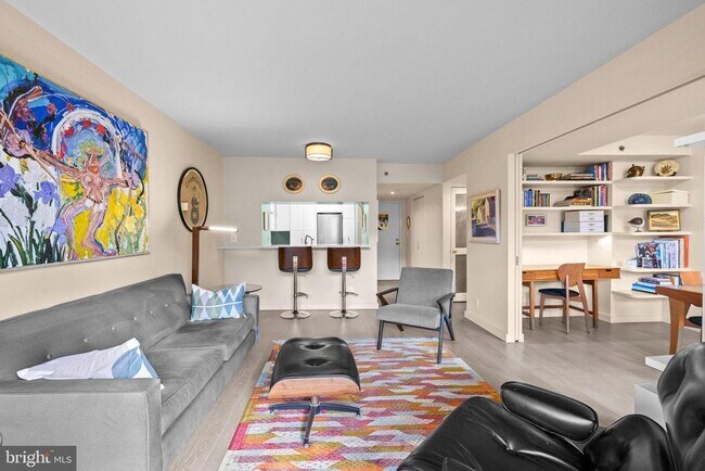 Building Photo - 1401 17th St NW