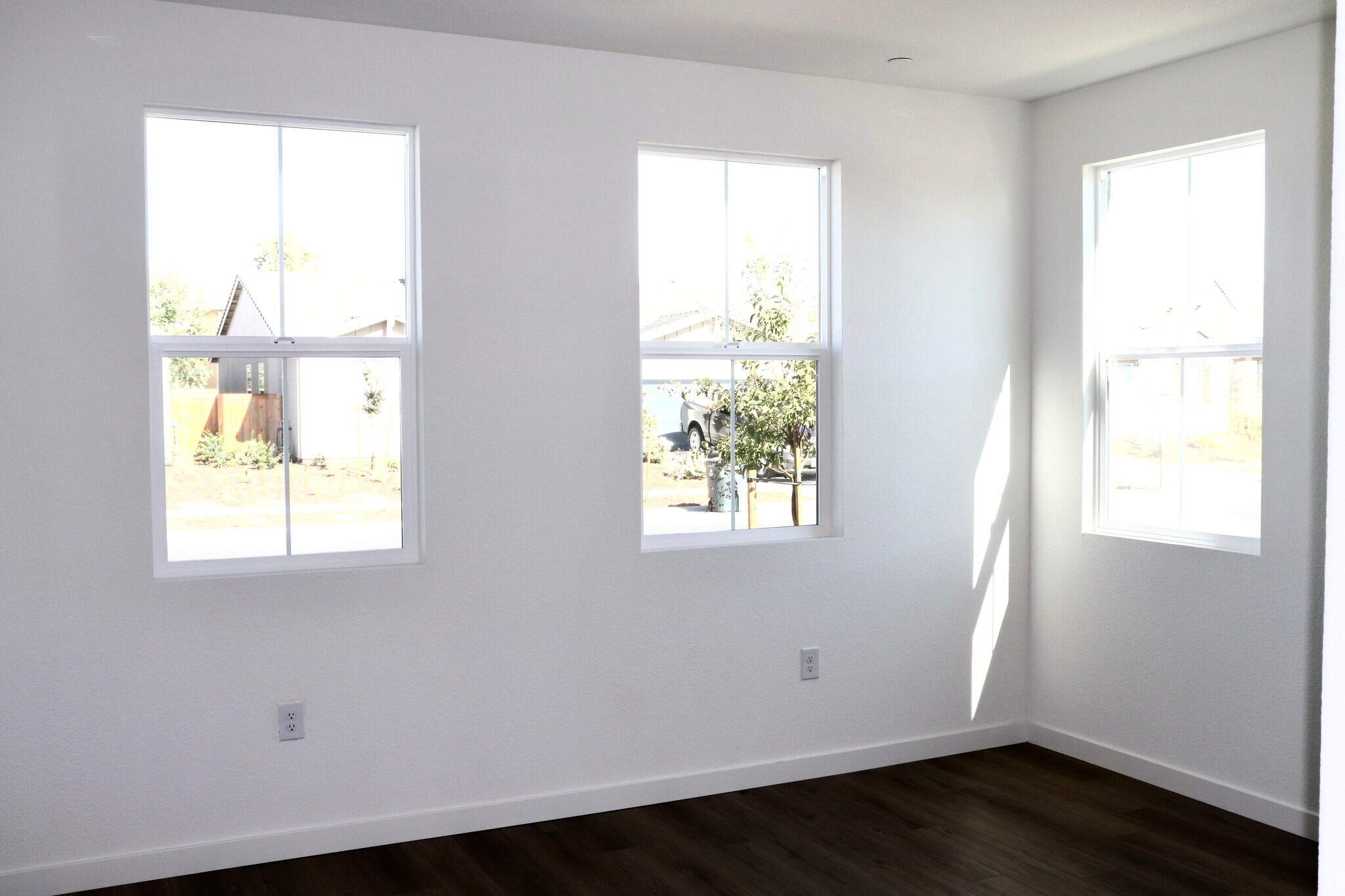 Building Photo - 1536 Minories Dr