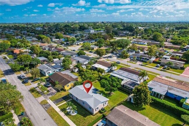 Building Photo - 5215 SW 128th Ave