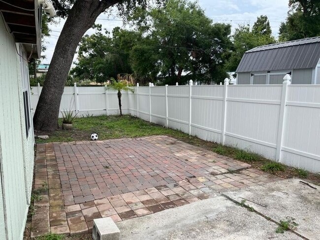 Building Photo - Beautiful 3BR Home in Central Tampa – Move-In Ready!