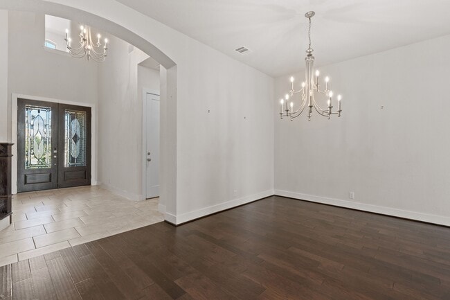 Building Photo - 4008 Canaleta