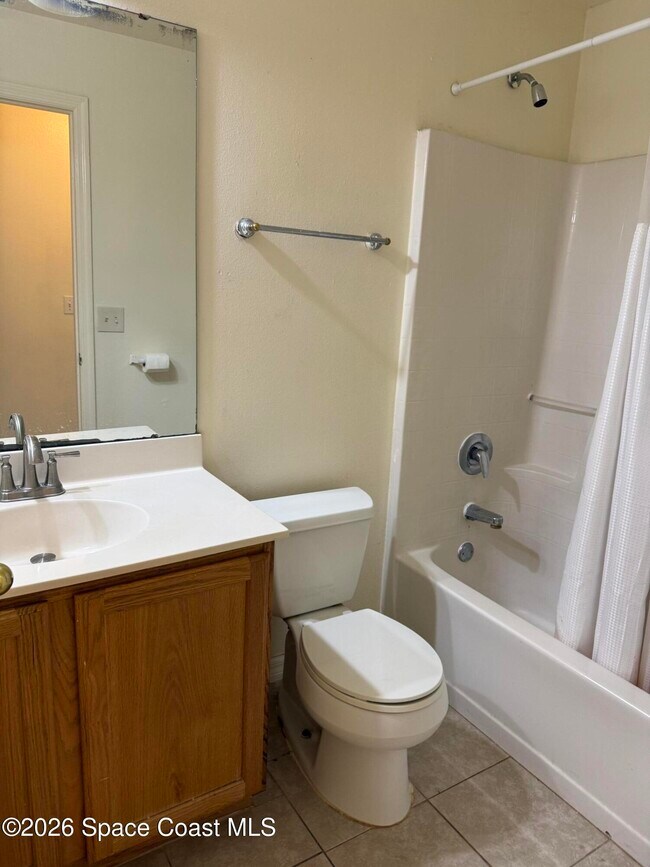 Building Photo - 1178 White Oak Cir