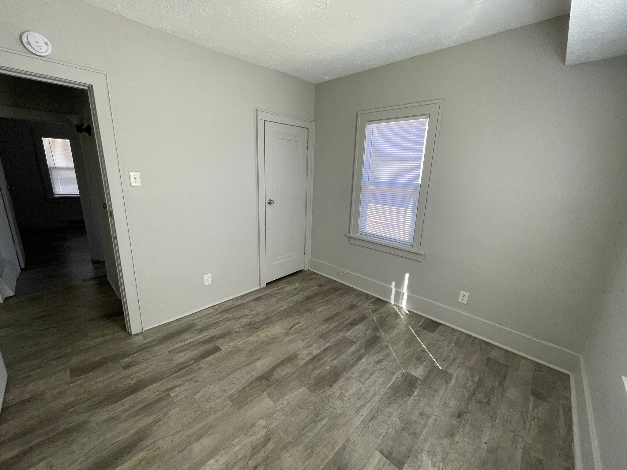 Building Photo - 3535 N 45th Ave