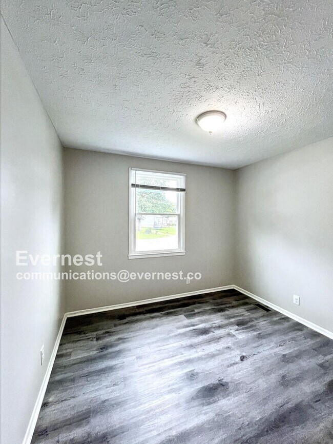 Building Photo - 4749 Colemont Pl