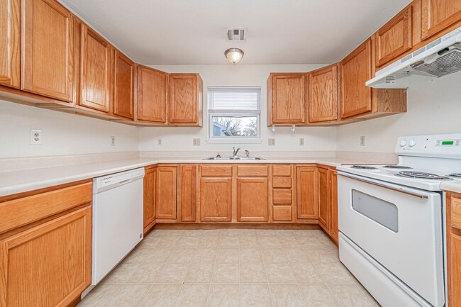 Building Photo - Please View 3D Virtual Walk-Through Before Scheduling a Showing