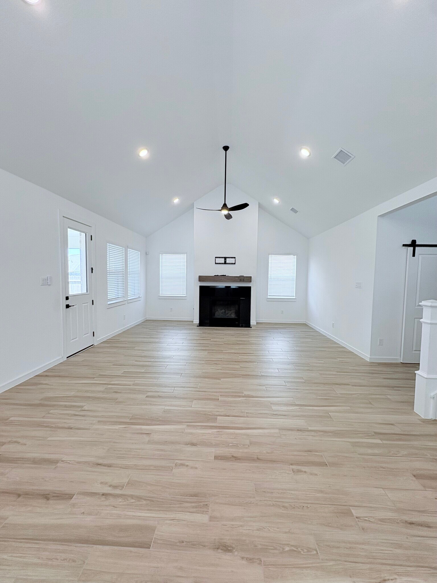 Building Photo - 21227 Surf Island Dr