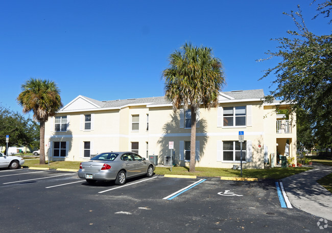 Coral Village Apartments - Cape Coral, FL | Apartment Finder