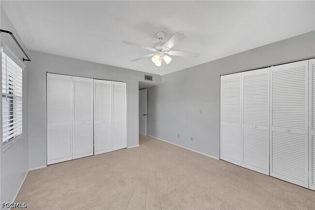 Building Photo - 8474 Charter Club Cir