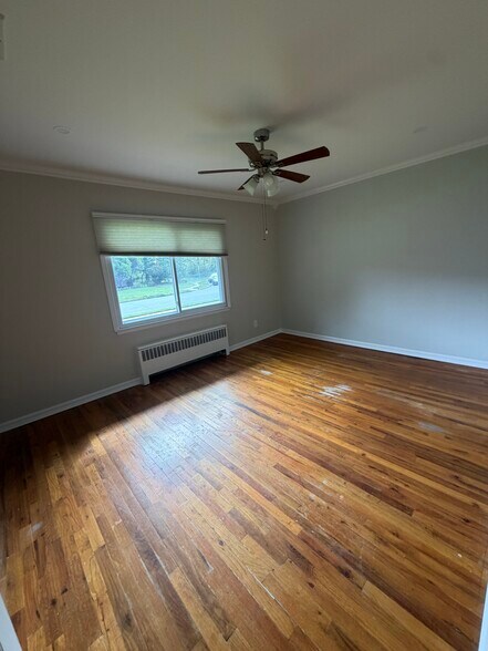 Building Photo - 958 Laurel Pl