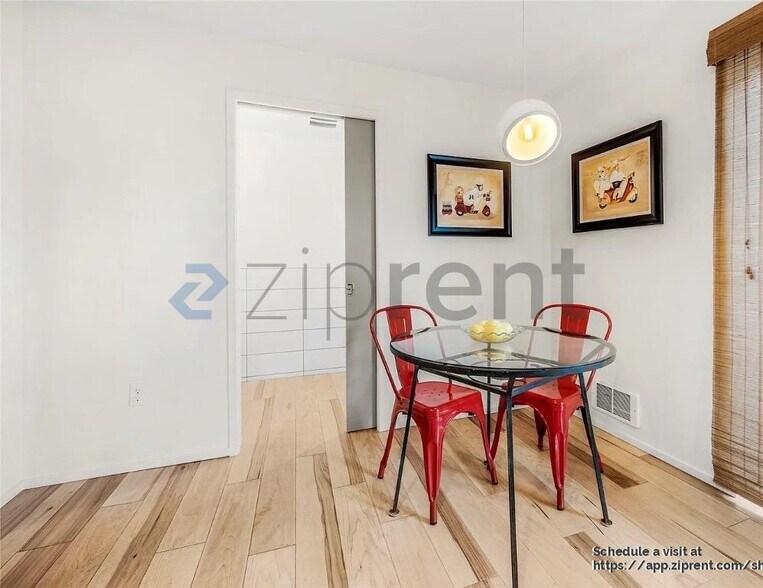 Building Photo - 1601 South Main St