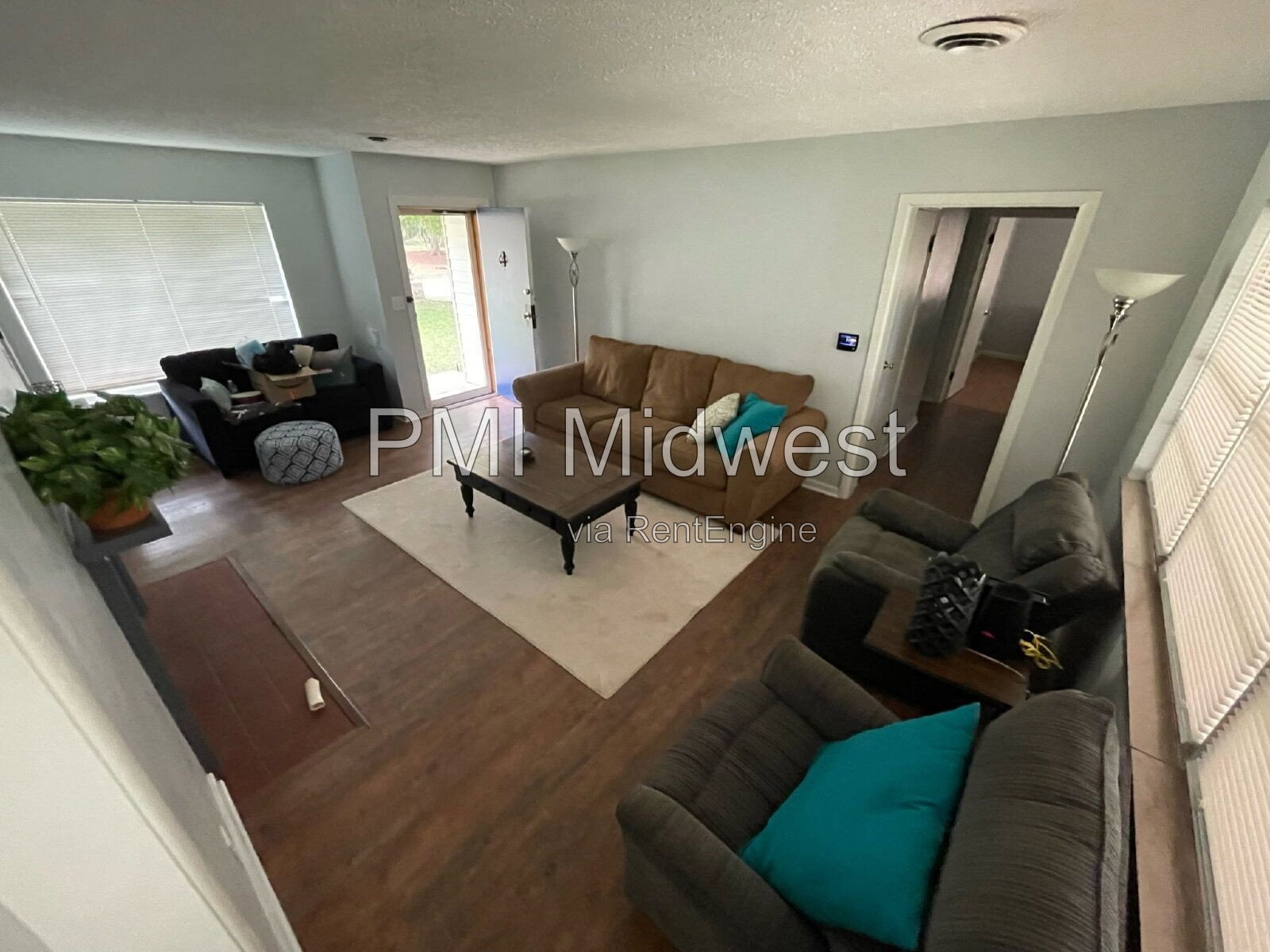 Building Photo - 2920 Highwoods Dr E