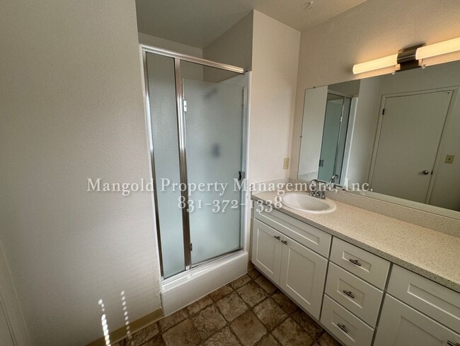 Building Photo - Remodeled 4BR Home with Bonus Room, Fireplace, Yard & 2-Car Garage