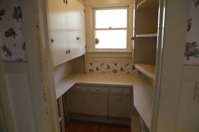 Building Photo - 3 bed 2 bath on OSU Campus