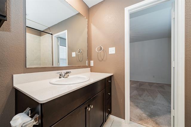 Building Photo - 6204 Unbridled Dr