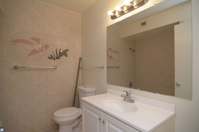 Building Photo - Updated 3 Bedroom 2 Bath Home! Southwest Tucson Location!